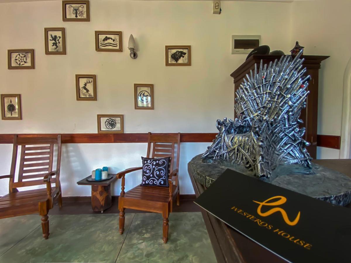 Westeros House & Hub Hotel Унаватуна Екстериор снимка